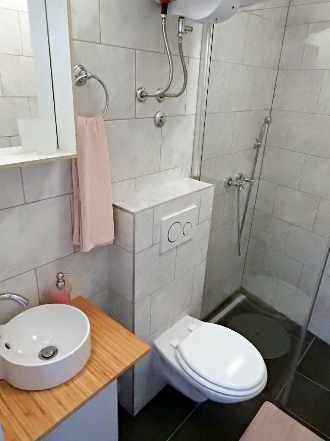 Apartment Antonela Slatine Exterior photo